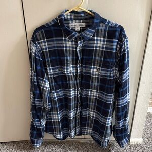 Old Navy Men’s Flannel Button Down